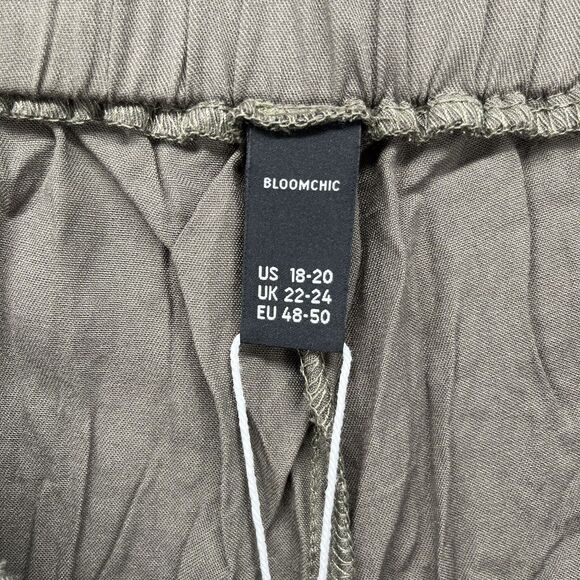 BLOOMCHIC Pants plus 2X 18 20 Green knotted split hem solid pockets pull on - Picture 11 of 16